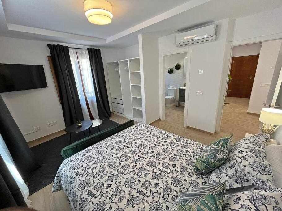 Xxii Apartamentos Morales&Arnal Estepona Esterno foto